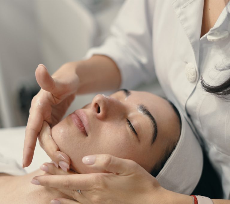 AESTHETIC GYNAE